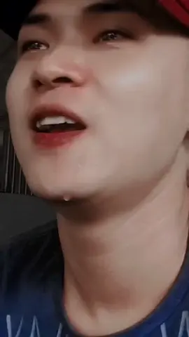 anh chỉ một mình anh thôi...💔
