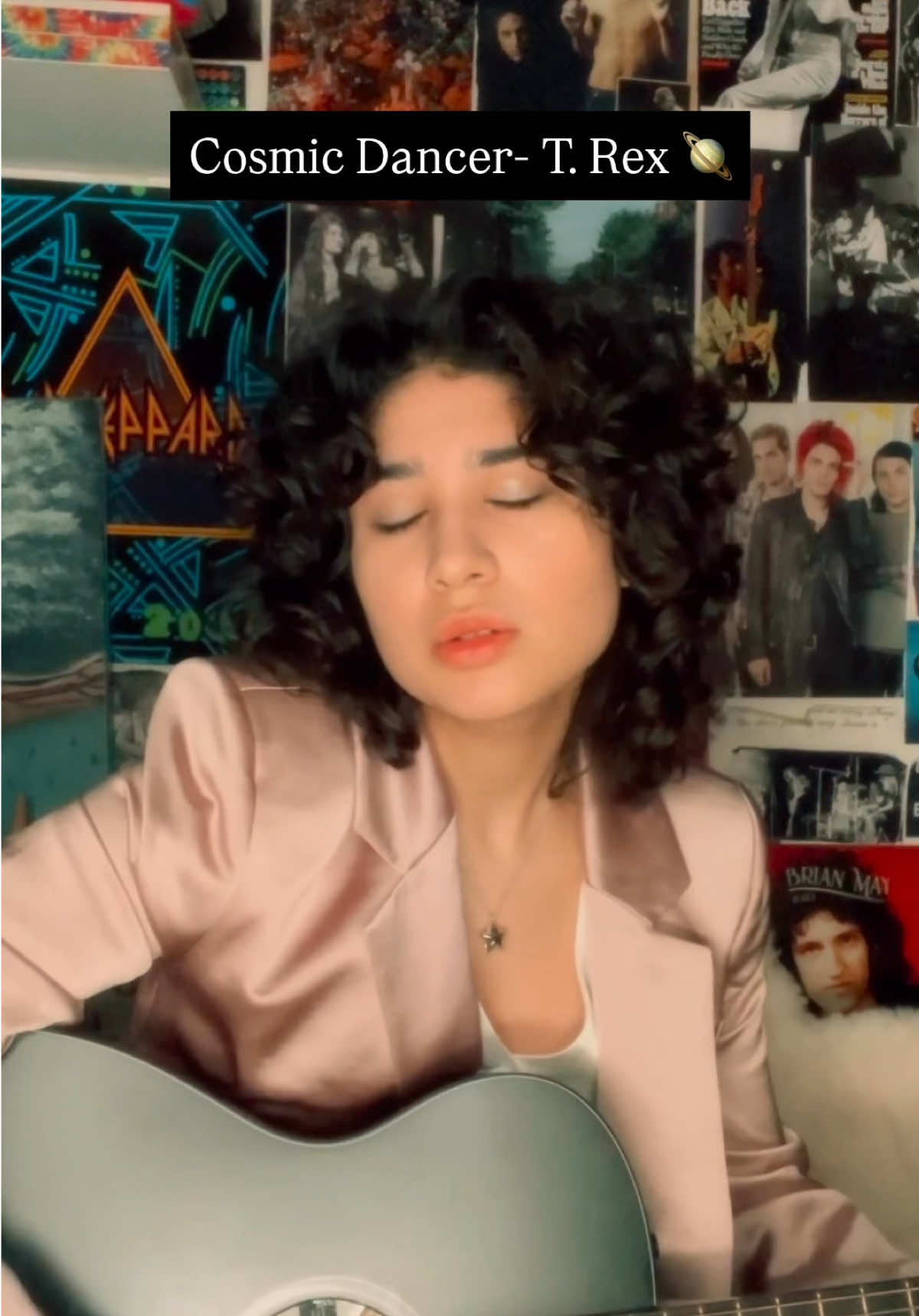 Cosmic dancer- T. Rex 🪐 #marcbolan #trex #glamrock #acousticcover #cosmicdancer #70smusic #queermusician 