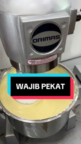 Nak kek gebu dan tinggi? Bancuhan macam ni memang penting. Bancuhan ni antara salah satu faktor utama untuk dapat kek yang berkualiti #makumikitchen #kekbuttersoultan #fyp #fypシ #TeamGoldenChurn #ResipiLegend 
