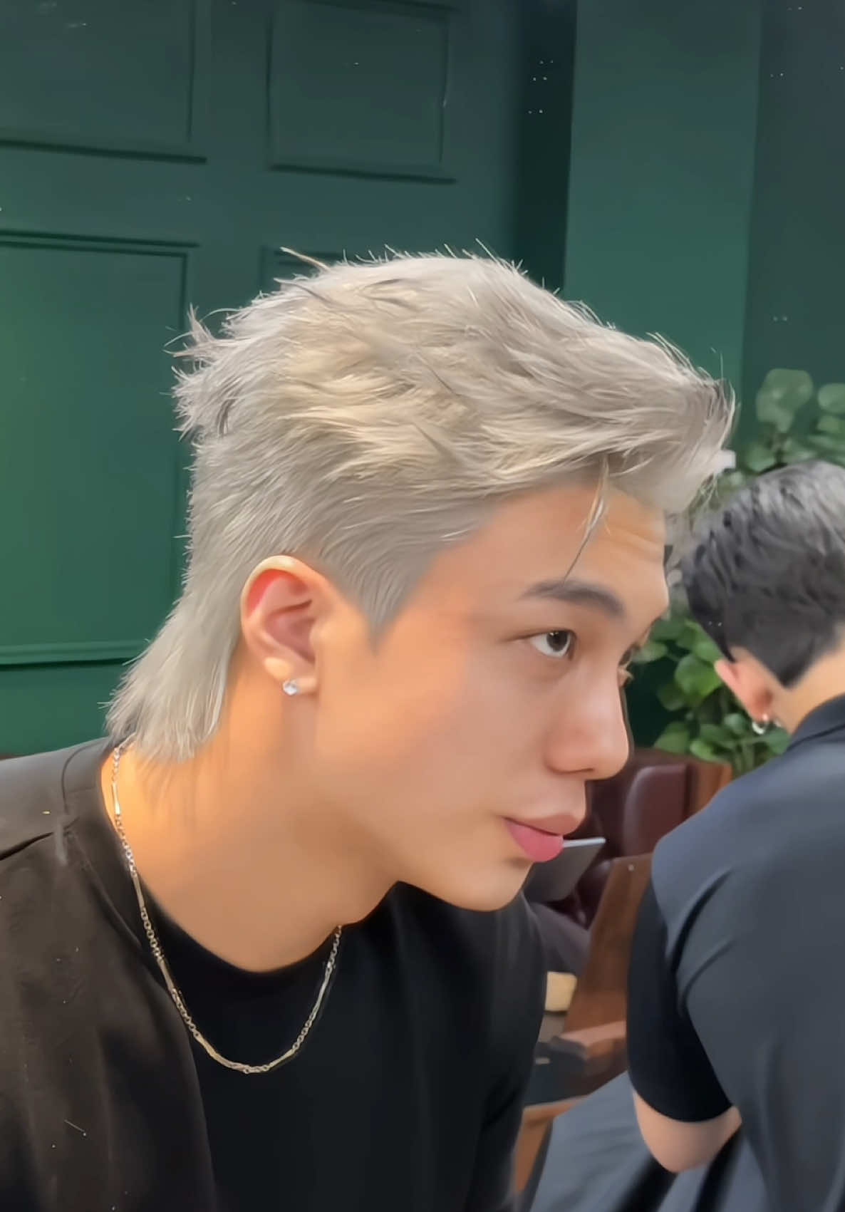 Biến hình cho Cậu Học Sinh Thành Ngưu Ma Vương Tóc Bạc với Kiểu tóc Side Part Texture & Xám Khói !!!#myhair #myhaircolor #chuduybabo #timbarbershop #sidepart 