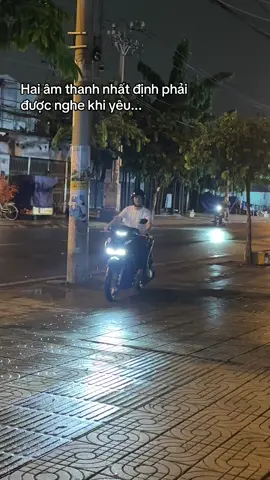 Mê cái cách ảnh yêu @TL 🫶🌷  ... #viclona #xuhuong #couple #Love #tiktok #viral 
