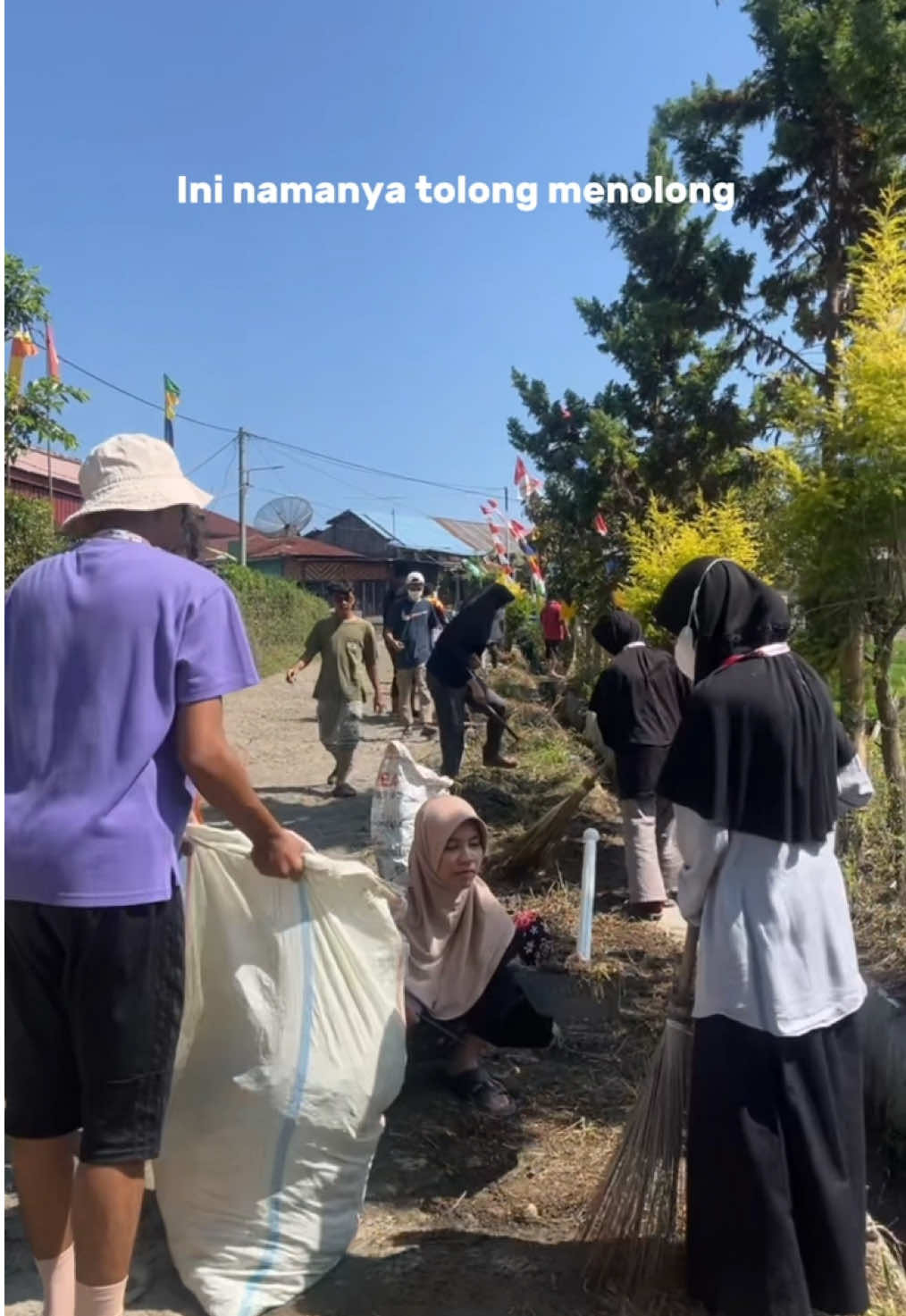Gosip number one 🤫  🏫KKN UIN SU 2025 📍Desa Sugihen, Kabupaten Karo, Sumatera Utara 🗓️Juli-Agustus •Dirgantara Cakra 22• Merupakan nama kelompok KKN yang menjadi simbol solidaritas dan kebersamaan dalam menjalankan pengabdian. WE ARE COMING, SEE YOU👋 ================== Email: kknsugihen@Gmail.com Tiktok: dirgantara_cakra22 Instagram: kkndesasugihen.25 ##comingsoon##kkn2025##kknuinsu##desasugihen##dirgantaracakra22##uinsu##medan##karo##mahasiswa##fyp#fypシ