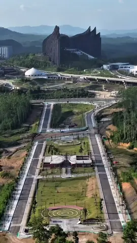 Penampakan  terbaru IKN di siang hari ... Di ambil pake kamera Drone  Sungguh luar biasa gaiss...😎👍   #ikn  #fyp  #viral  @sorotan   Sorotan Berita Viral  #istanapresiden  semua orang