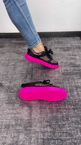 OMG I can’t say NO for this stunning hot pink leopard print sneaker #viralshoes #trendyshoes #womenshoes #sneakers #womensneakers #comfyshoes #comfysneakers #walkingshoes #platformshoes #platformsneakers #tiktokmademebuyit #tiktokshopbacktoschool #spotlightfinds 