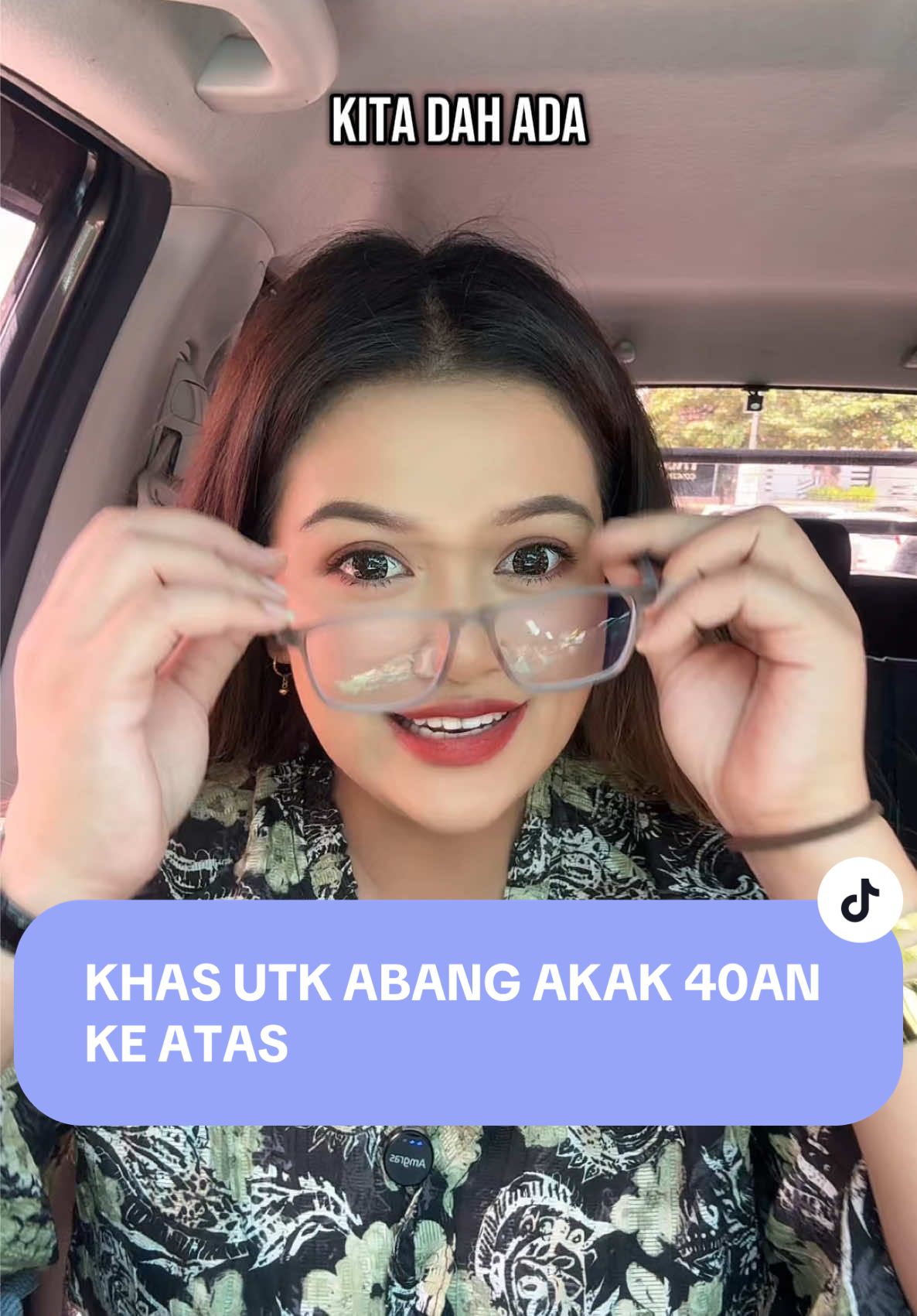 Spek mata khas utk abang akak usia 40an ke atas. Nak beli utk mak ayah pun sangat recommended #spekmata #cerminmata #kacamatamembaca #spekmembaca #bluerayglasses 