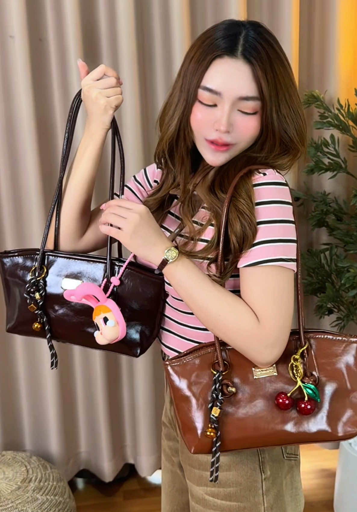 สวยม๊ากก อย่าปล่อยผ่าน 👜  #กระเป๋าสีน้ําตาล #กระเป๋าแฟชั่น #กระเป๋าสไตล์เกาหลี #กระเป๋าหนัง #ป้ายยาแฟชั่น 
