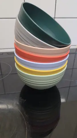 I got these lush bowls for Rory for his breakfast as all the plastic bowls i found in the shops were to small for him  So now he has his big boy bowls for breakfast 🥰 #bowls #plasticbowl #breakfast #toddlerlife #toddlerboy #PLDTHomeFiberFest 