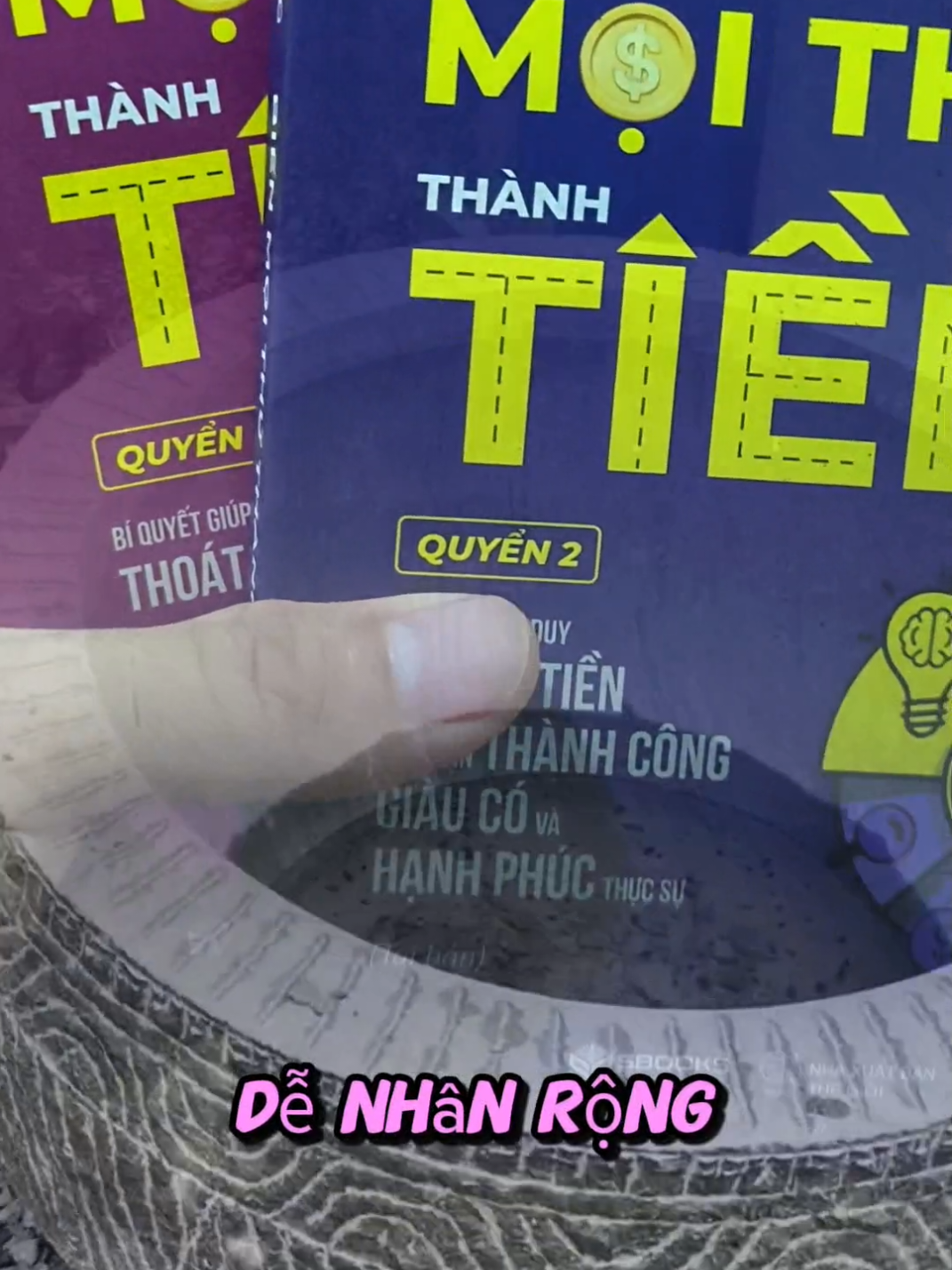 Nếu bạn đang nợ tiền đừng đi tìm việc#bienmoithuthanhtien #baihoccuocsong #sachhay 