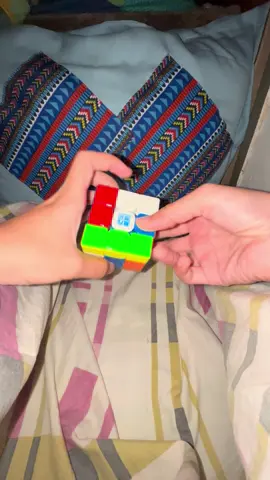 hand scram #cubing #rubikscube #rs3mv5 #moyu #solve #fyp #viral #cfopmethod 