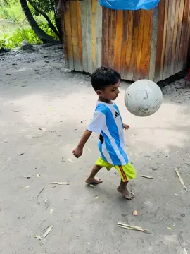 বাংলার খুদে মেসি #football #foryou #tiktok #tiktokvideo #bangladesh🇧🇩 
