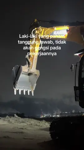 Harga diri seorang laki-laki adalah bekerja😇💪#fyp #operatormudapunyacerita #operator_excavator #helemkuning #morowali_sulteng_bahodopi #anakrantau #soundviral #fypシ゚ #masukberanda 