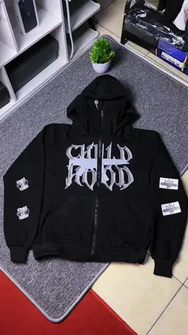 Keren abis ini mah🤤#atasan #murah #keren #outfit #hoodie #balaclava #outfitcowok #recomendasi #promomakangajian #promoseruweekend #promomakanmerdeka #fypagee #fyp @Childhood Apparel 