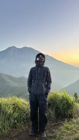 gopkor🤷🏻‍♂️ #gunung #carumbyadventure 