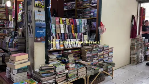 Where's my Rangga? #aadc #adaapadengancinta #wilis #pasarbukuwilis #books #bookstore 