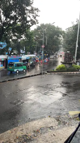 flowercity. #bandung  #rain 
