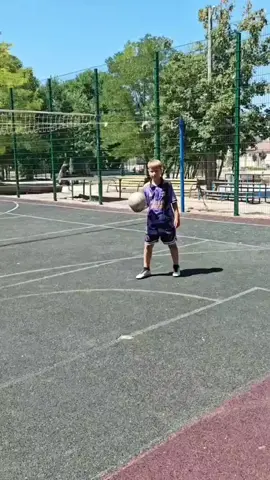 под чем-то #стрельцов#постучим#левая#девятка#отштанги