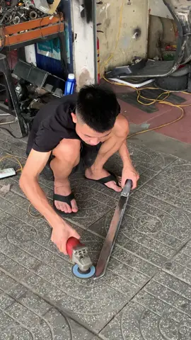 Tuổi này khó bảo lắm 
