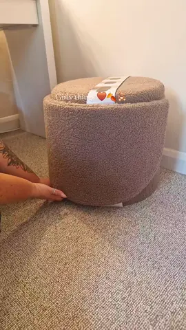 F&F Ottoman Stool 🧸 #tesco #FandF #fyp #ottoman #viral #girlythings #girltok #girlssupportgirls #girlsbelike #tescohome #vanitystool #vanity #girlypop 