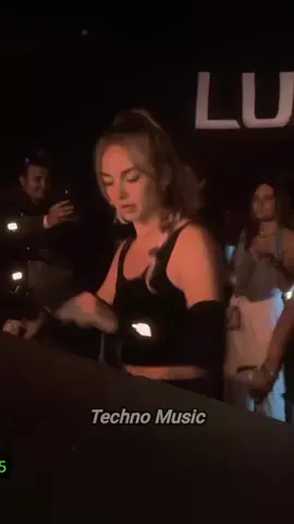 #trancemusic #nostalgia #90s #music90s #techno #music #Festival #dj #remix #djremix #technotok #hardtechno #musicdj #storytime #djremix2025 #musikdj #party #rave #electronicmusic #remixes #hiphopmusic #sound #musicremix #breakbeat #beat #jedagjedug #dancetrend2025 #trendingvideo #priascorpio💚🦂 #sangattakutaitimur 