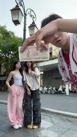 Lấy bố tôi và để 2 tỷ lại cho tôi @Kẻ Huỷ Diệt Híp Hốpe 