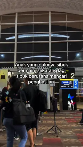 Sibuk #pebisnismuda #mindsetsukses #storywa 