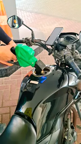 Gaddi Sadi Beh Ja ❤️🇵🇰🇦🇪 #goviral #fyppppppppppppppppppppppp #wheneverwherever #unfrezzmyaccount #pardesi #pardesilife #videoviral #viralvideo #noon #talabat_rider #talabat 