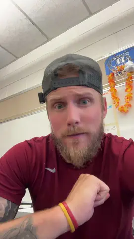 #fyp #mrjsclassroom #teacher #teachersoftiktok #backtoschool #mothership #alien 