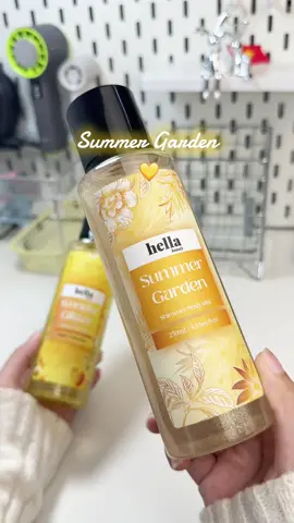 bữa chị tui đi ngang qua hỏi xịt gì mà thơm zậy 🤭,em dùng bodymist lấp la lấp lánh này nèe #hella #hellabeauty #bodymist #nuochoa #viral #xh #review #xh #goclamdep #beauty #quessyunbox