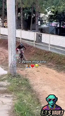 LAST TRICK OF THE MONTH MIGHT HAVE TO PUT THE BIKE DOWN 🙏🏾💔😭#comedey #fypシ゚viral #funnyvideos 