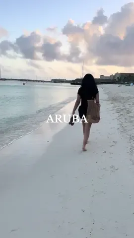One of my favorite islands 🩵 #foryou #fyp #aruba #beach #vaca #travel #traveltiktok 