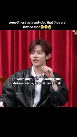 they asked if guys also smell each other’s heads and hao said zerobaseone smell each other's armpits? (translet by haopics) #ZHANGHAO #ZEROBASEONE #ZB1 #KPOP #FYP #FORYOU #FORYOUPAGE 