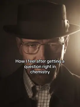 Hmmm #walterwhite #breakingbad #jessepinkman #funnymoments #humor #chemistry #school #breakingbadmemes 