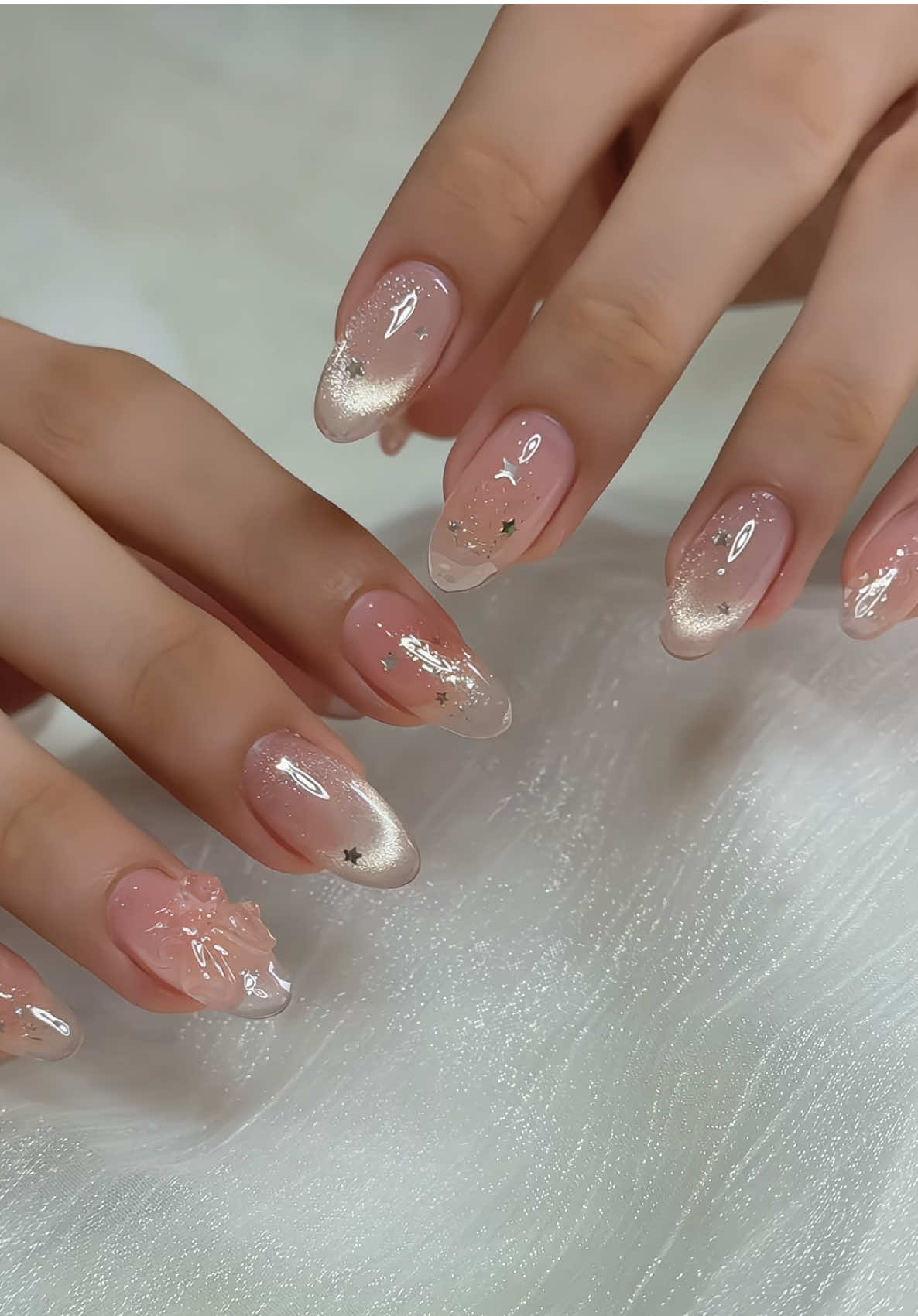 Blink blink ✨✨✨  Tiệm nails 1:1