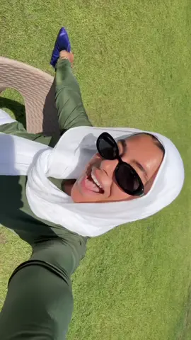 @comesinshades 