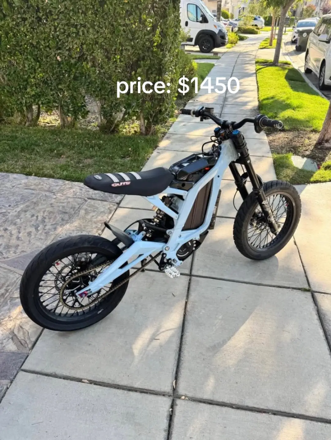 🏍️ FOR SALE: 2025 Surron Ultra Bee HP   ⚡ Next-Gen Electric Dirt Bike – Lightweight. Powerful. Silent. 💰 $1450 PROMO – Limited-Time Only 💵 Financing Available 📦 Nationwide Shipping Available 🔋 74V 60Ah Battery – Fast Charge: 2.5 hrs ⚙️ 21,000W Peak Power (28HP) 🚀 0–50km/h in 1.1 sec 🏁 Top Speed: 59 mph (95 km/h) 🛞 19” Front / 18” Rear Wheels + New Suspension 🧠 Smart Controller – Eco | Daily | Sport | Turbo | Reverse | Crawl   ✅ Aluminum Frame – Only 195 lbs ✅ LED Headlight | LCD Display | USB Port 💥 Off-Road Performance + Urban Comfort ♻️ Silent. Efficient. Head-Turning. 📲 Contact ONLY via WhatsApp (Text or Call): +1 (210) 306-8492   🚚 FAST U.S. DELIVERY #SurronUltraBee #SurronLife #ElectricDirtBike #EMoto2025 #TikTokAuto #BikeForSale #OffRoadBeast   
