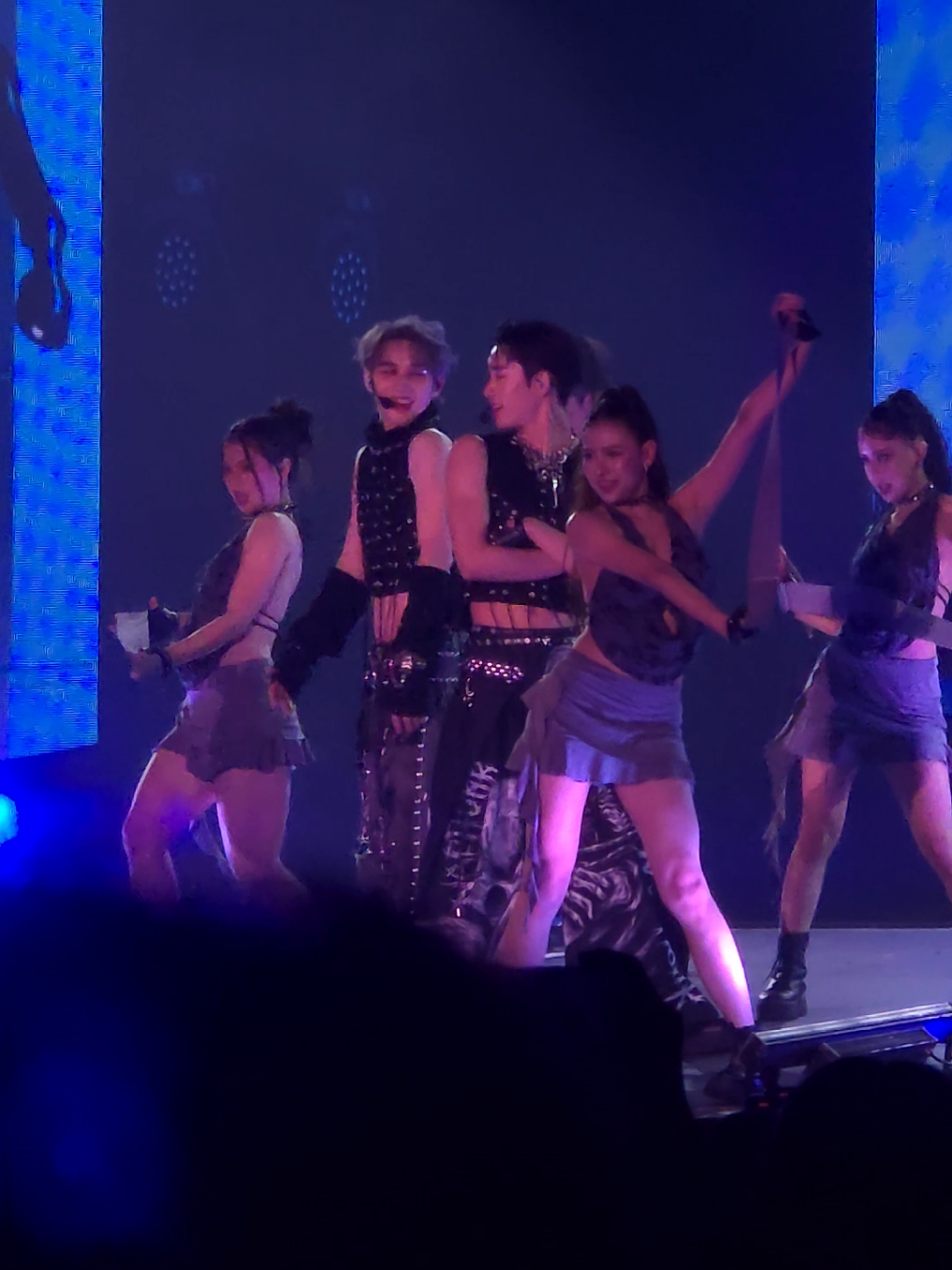 คุมเกม : ฮงเอสดิว่ะ เรือผีในตำนาน คนสวยยยยย WILLIAMEST 1ST MOMENT #WilliamEstFanconD1 #est_rvp #hongshihoshi 