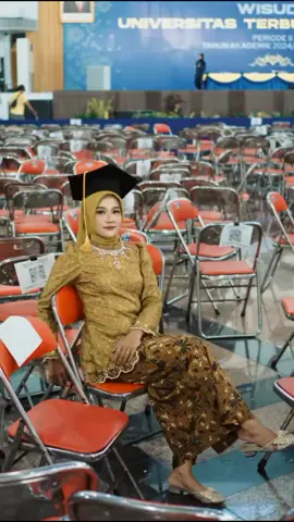 🍋 #fyppppppppppppppppppppppp  #wisuda2024  #universitasterbukajakarta #universitasterbukasurabaya  #universitasterbuka  #fyppppppppppppppppppppppp  #gurumuda 