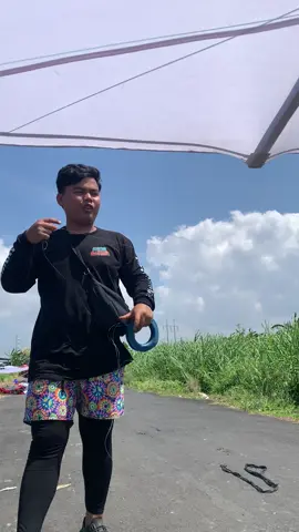 Tukang kedeng kiap😅  #pelayangbali #layanganbali #fyp #fyppppppppppppppppppppppp #fypシ゚ 