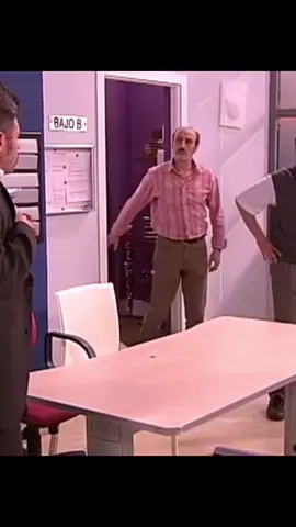 Antonio se entera de que coque es el amante de Berta😂😂#fyp #lqsa #humor #elequipoa 