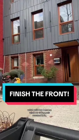 At long last we cover our 1980s brick and finish the front!  We’re using GTO Aluminum siding and I’ve put their link up in our bio.  Our front door is from @RealCraft, our charcoal siding is from ATAS International and our windows are from Munster Joinery.  💪🤩🌿 #aluminum #renovation #brooklyn #lgbt 