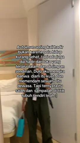 Dan untuk kamu yng sering memendam smua sendirian, coba untuk bercerita dan jangan pernah takut, karena apa? Karena untuk sehat itu mahal :) #fypage #penyakit #autoimun #fyp #fypシ゚ 