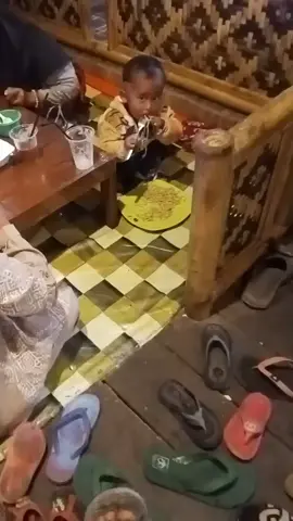 nurutin si kecil 