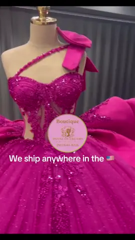 ✨¿Te imaginas lucir así el día de tu quinceañera? 💖 Este vestido fucsia es una verdadera joya y con nuestra crinolina gigante o aro gigante, ¡vas a brillar como nunca! 😍 📦 Hacemos envío a todo Estados Unidos 🇺🇸 Hashtags: #crinolinagigante #arogigante #15añeraperfecta #boutiqueHouseOfDreams #VestidosDe15 #envíosusa 