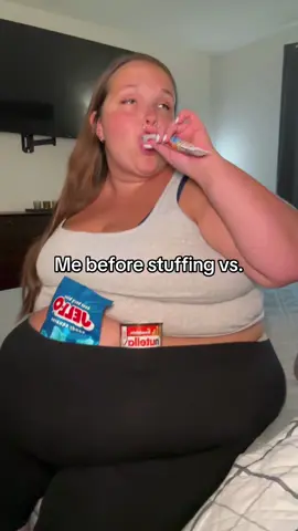 Just a born foodie 😊 #Foodie #plussize #foodaddict #biggirl 