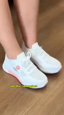 sepatu sneakers wanita bunga #sepatu #sneakers #wanita #olahraga #tiktokshop 
