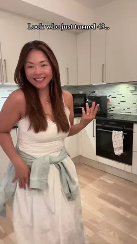 Happiest Birthday to my favorite dancing buddy @𝑳𝑬𝑨🇵🇭🇳🇴  #49 #dancingpartner #bestie #birthdaygirl #over40 