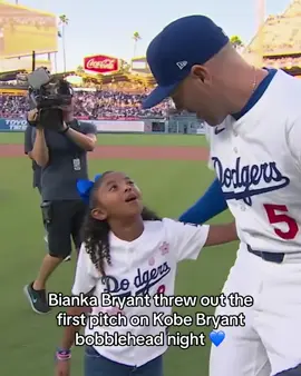 The #Dodgers invited Bianka Bryant to throw out the first pitch alongside Vanessa, Capri, and Natalia 🥹 #KobeBryant #Kobe #MLB #NBA #baseball 