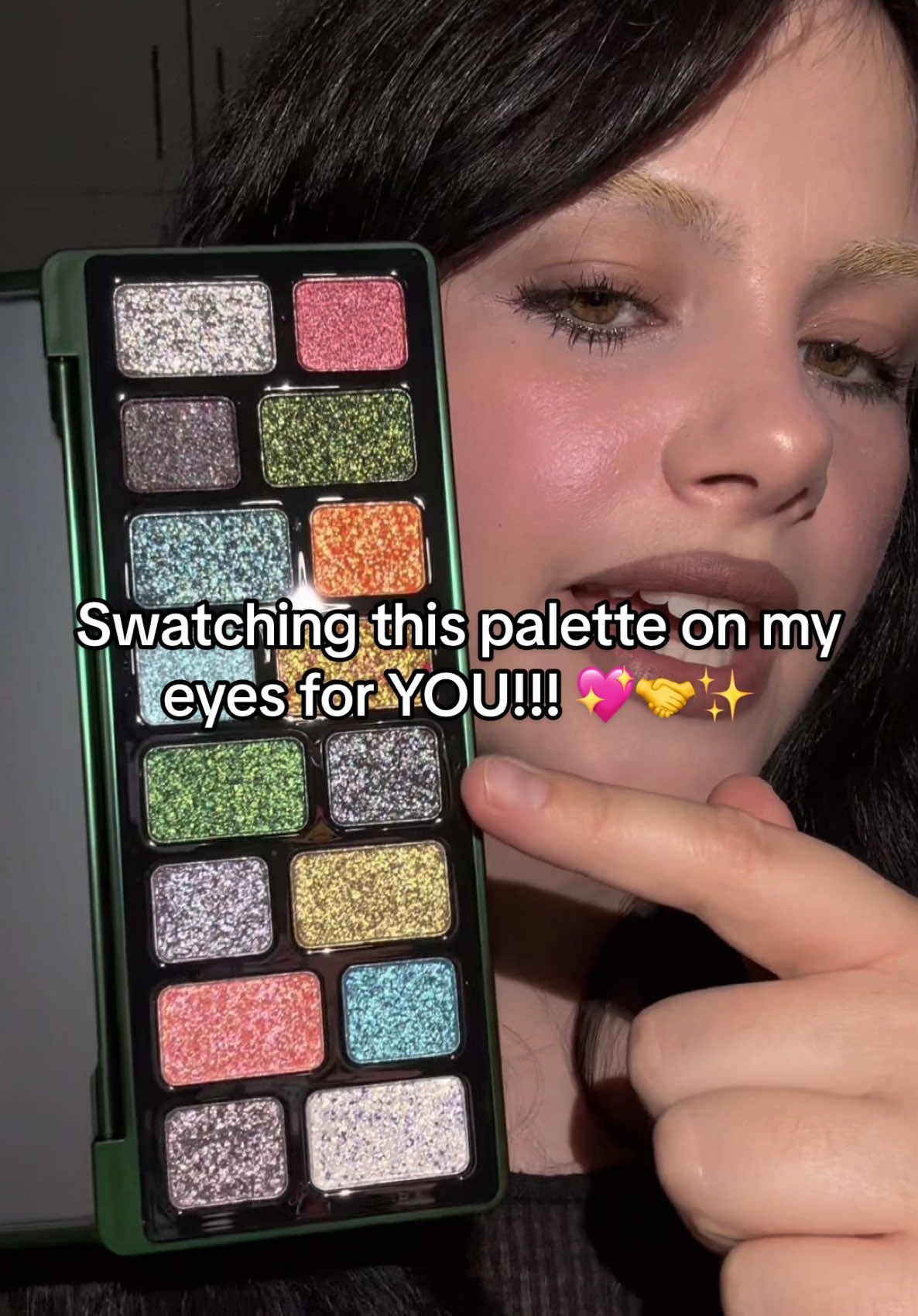 Swatch this palette with me… in silence 😌😋  #fyp #makeuptutorial #makeupswatches #asmr #glittermakeup #glitter 