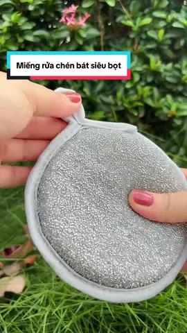 Miếng rửa chén bát tròn siêu tạo bọt #metinbanhang #muataitiktok #mebimsua #giadung #giadungtienich #giadungthongminh #giadungnhabep #miengruabat #miengruachen 