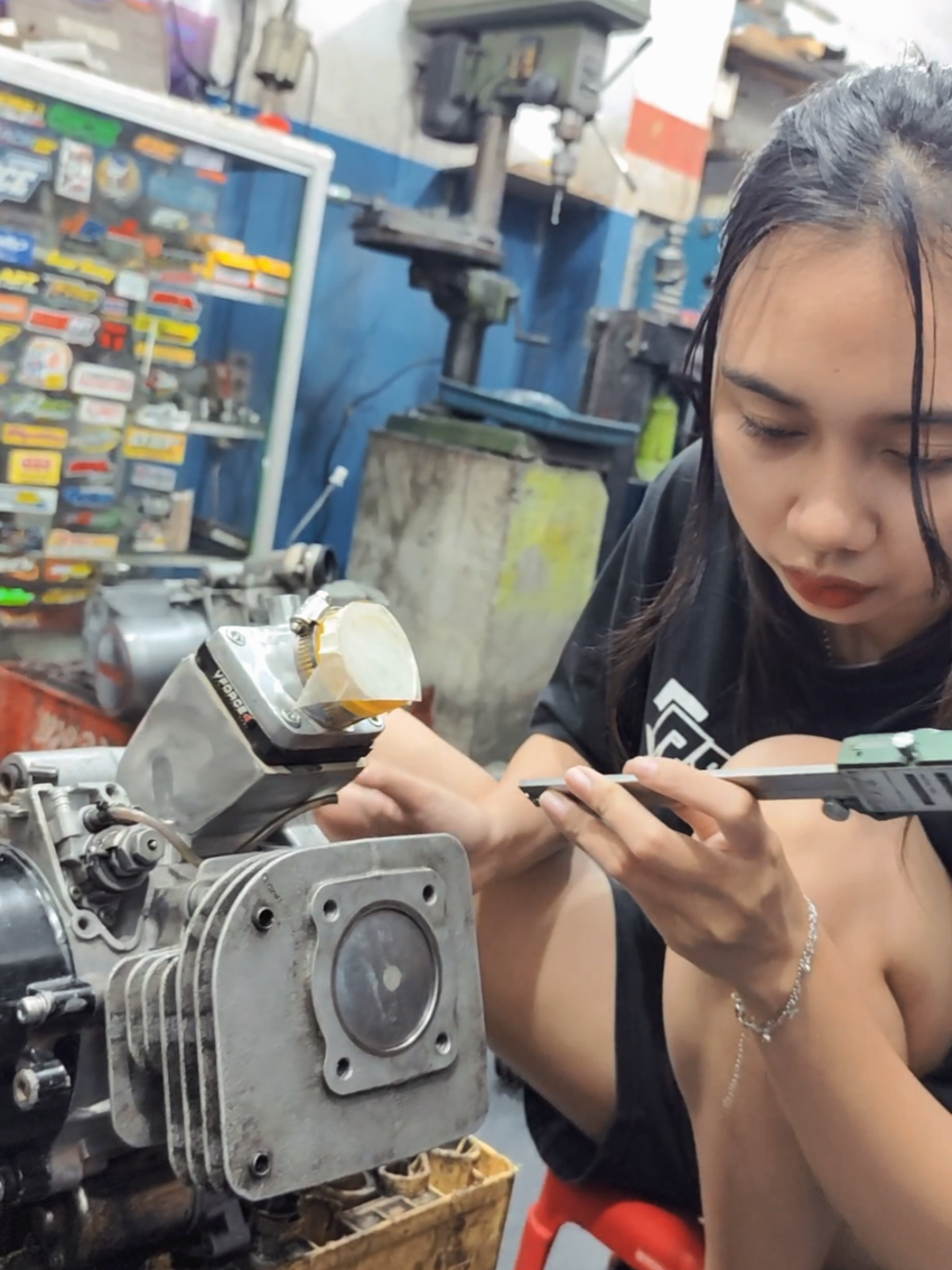 Top Piston mu aman? .  .  #piston #toppiston #dychoracing #bengkelmotor #magnet #fizr #f1zr 